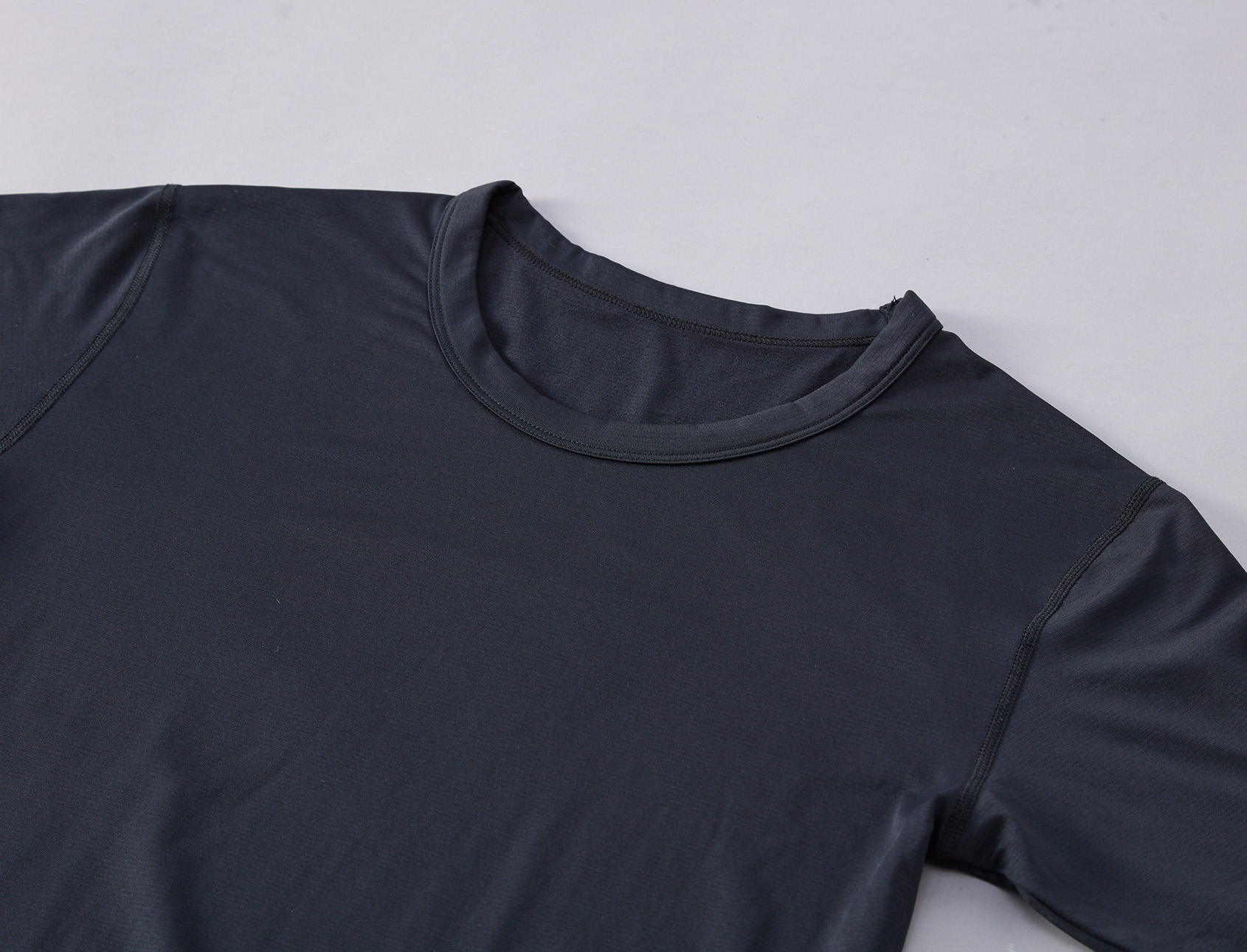 首元の暖気を逃がさない【メンズ】