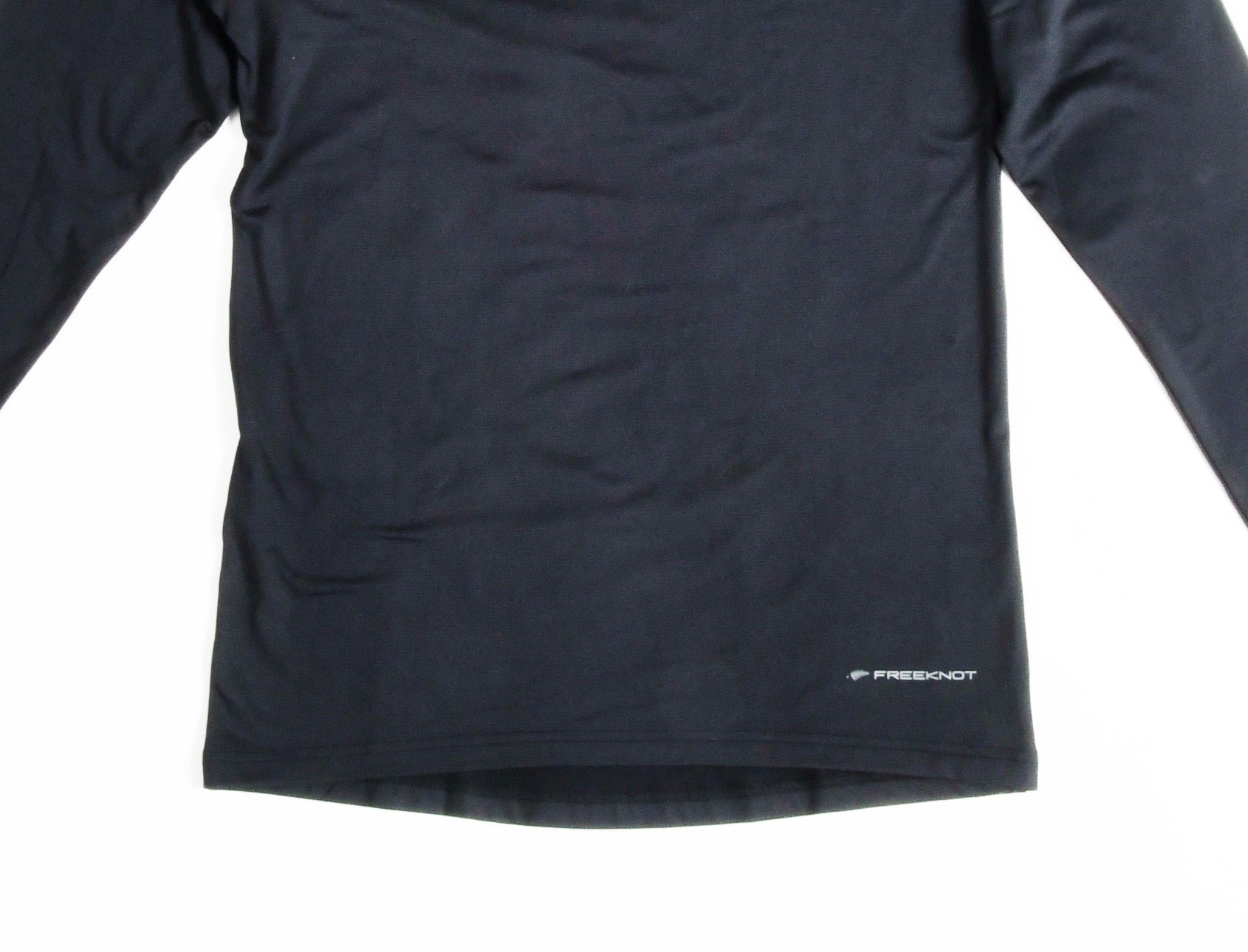 後ろ側の着丈を長めに設計